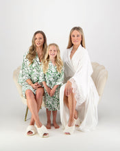 Load image into Gallery viewer, Hamptons Mini Flower Girl Robe - Tropical